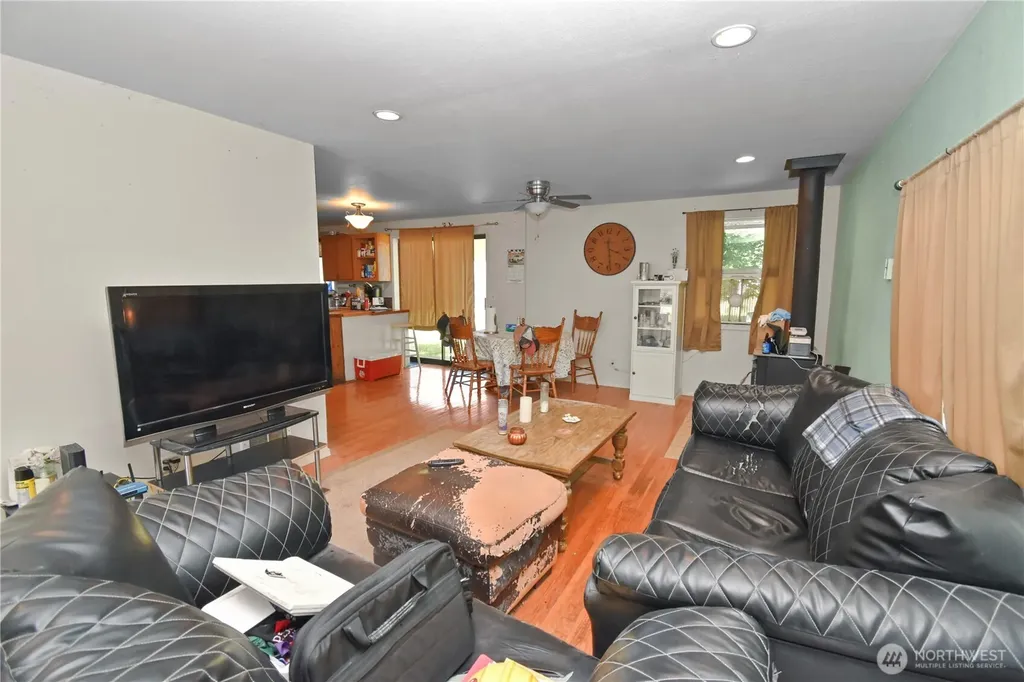 18517 96th Avenue NW Stanwood WA 98292
