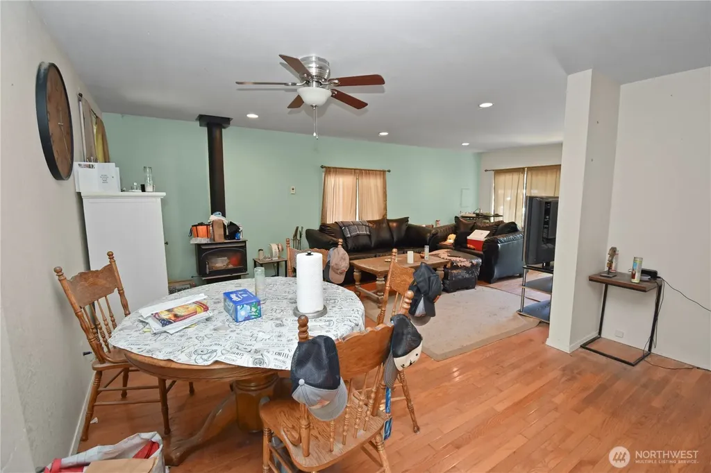 18517 96th Avenue NW Stanwood WA 98292
