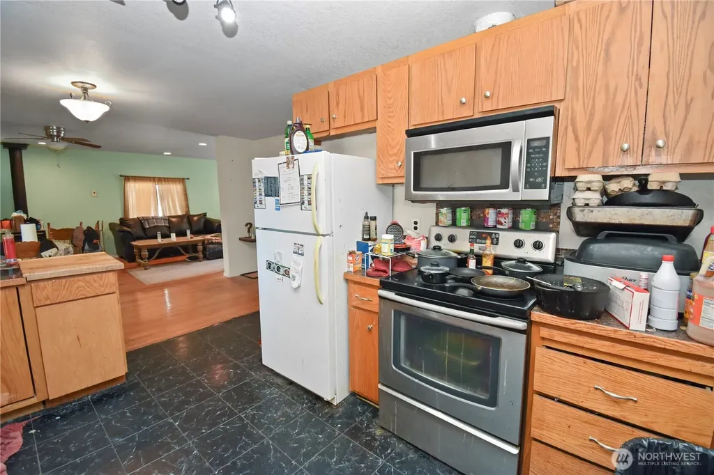 18517 96th Avenue NW Stanwood WA 98292
