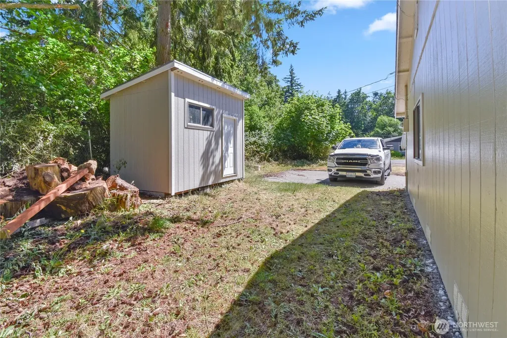 18517 96th Avenue NW Stanwood WA 98292