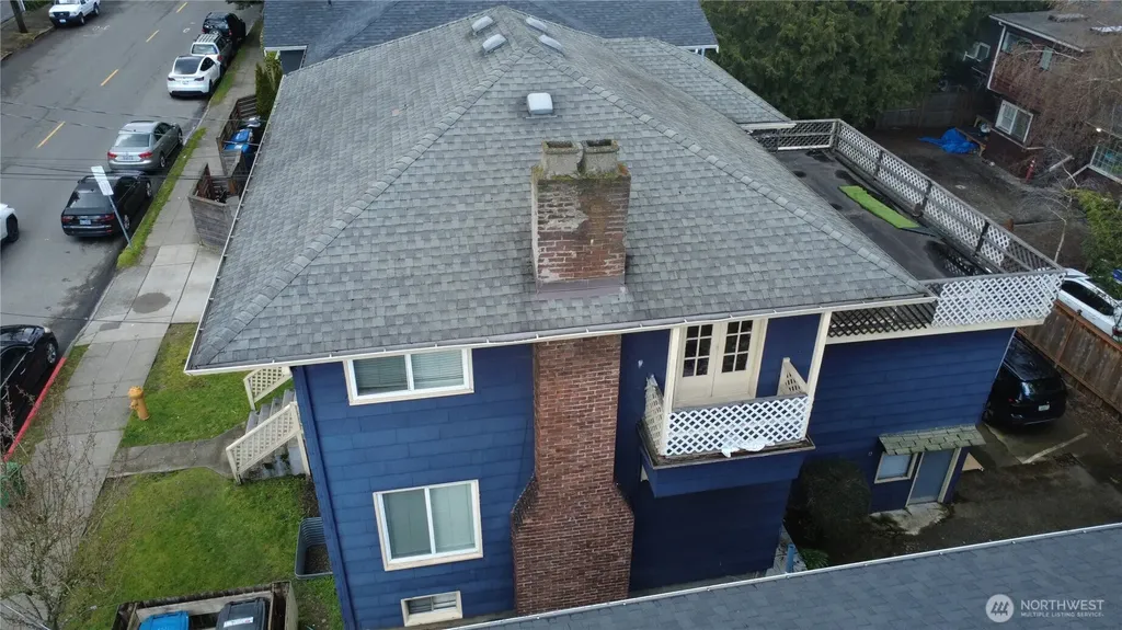 5026 20th Avenue NE Seattle WA 98105