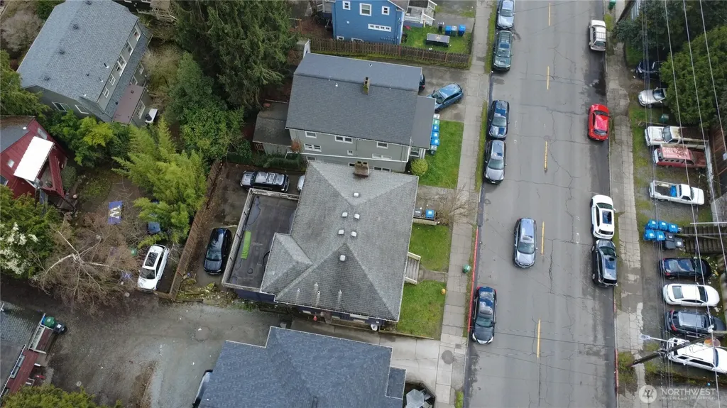 5026 20th Avenue NE Seattle WA 98105