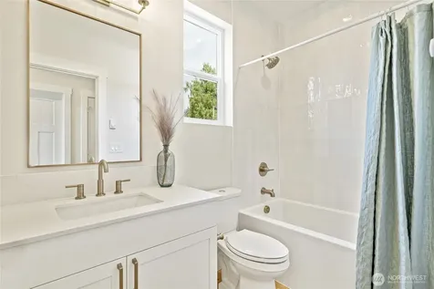 4146 3rd Avenue NW Seattle WA 98107