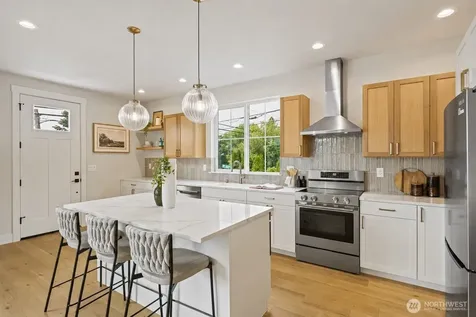 4146 3rd Avenue NW Seattle WA 98107