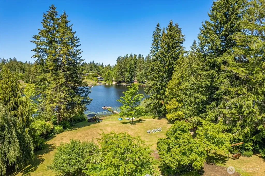 8203 Lakewood Road Stanwood WA 98292