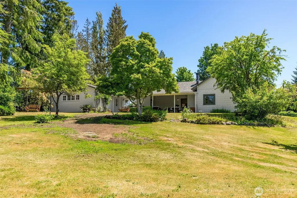 8203 Lakewood Road Stanwood WA 98292