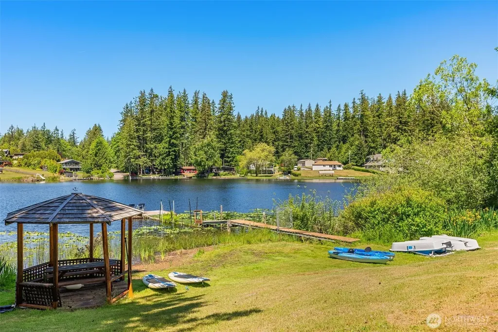 8203 Lakewood Road Stanwood WA 98292