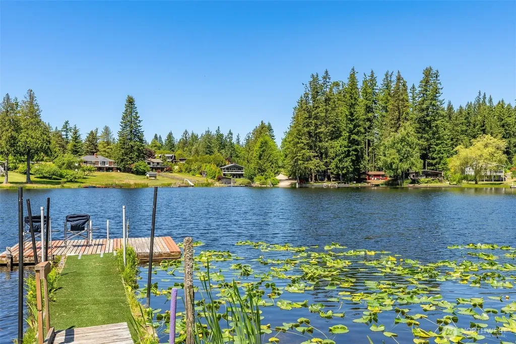 8203 Lakewood Road Stanwood WA 98292