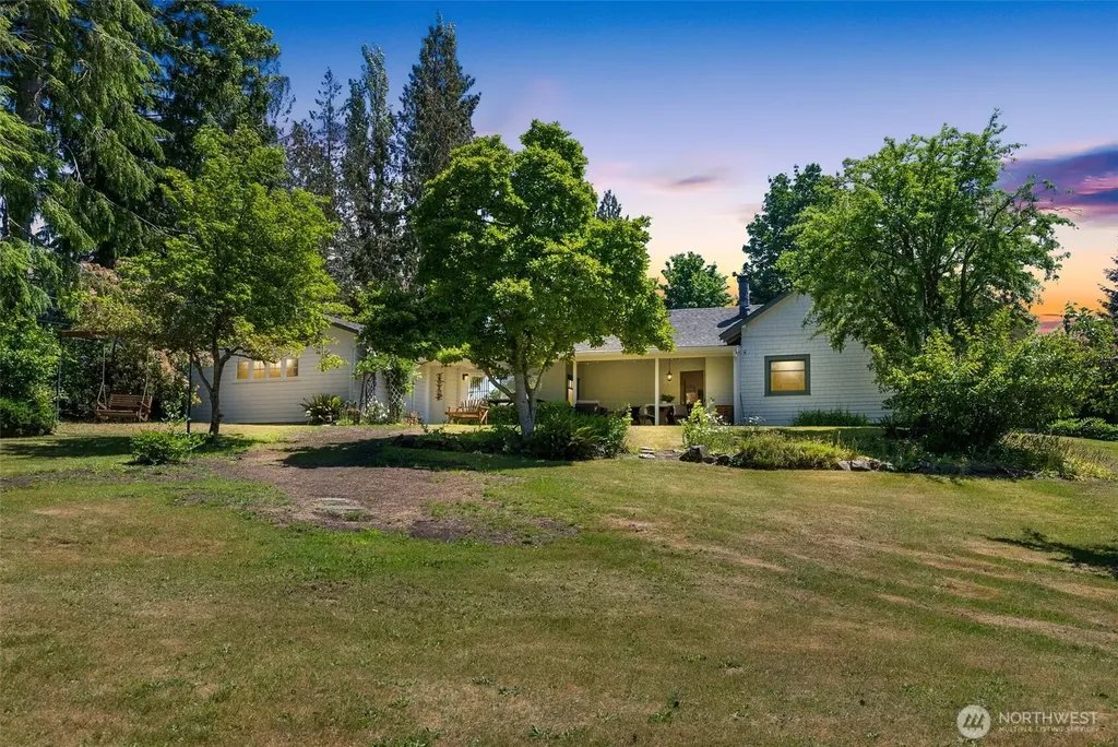 8203 Lakewood Road Stanwood WA 98292
