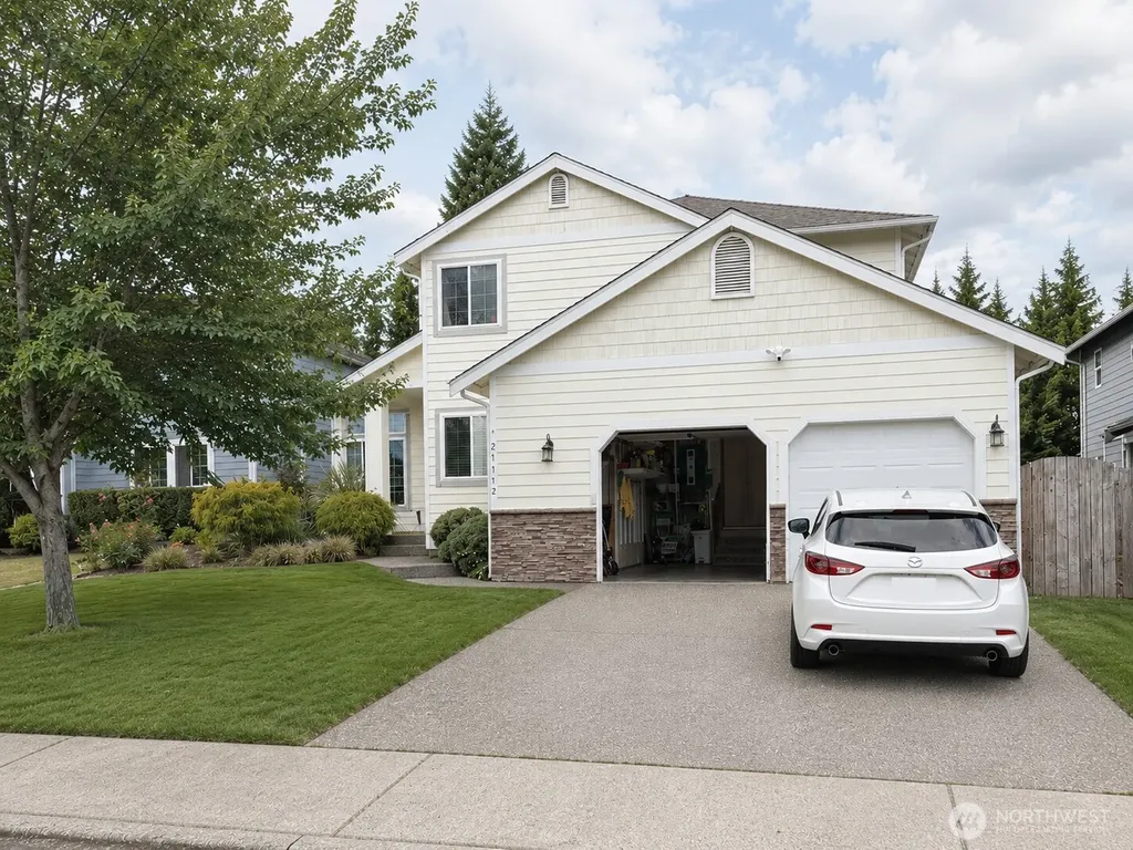 27712 147th Place SE Kent WA 98042