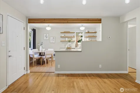 7752 17th Avenue SW Seattle WA 98106