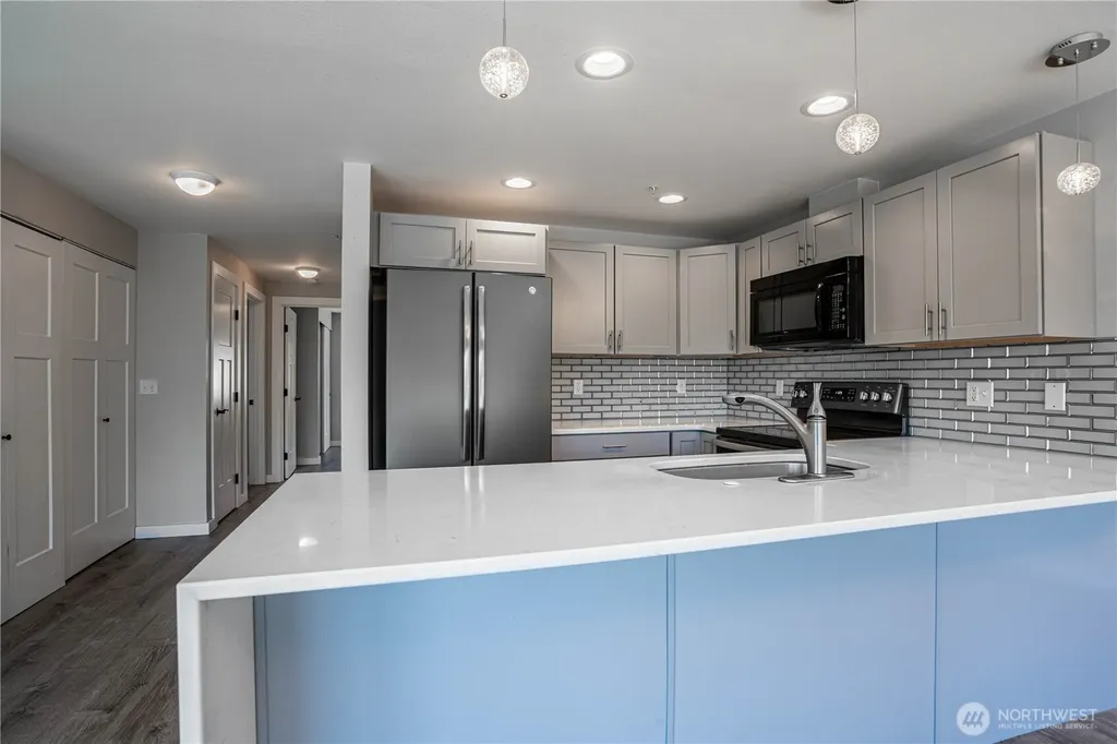 808 W Manson Highway Chelan WA 98816