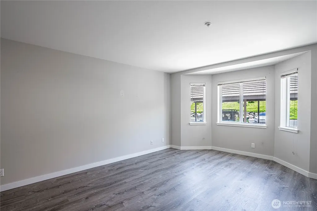 808 W Manson Highway Chelan WA 98816
