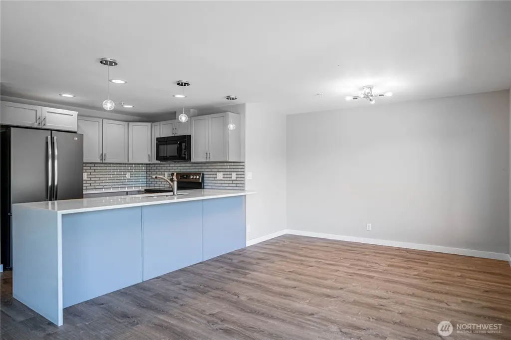808 W Manson Highway Chelan WA 98816