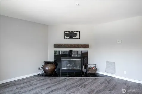 808 W Manson Highway Chelan WA 98816