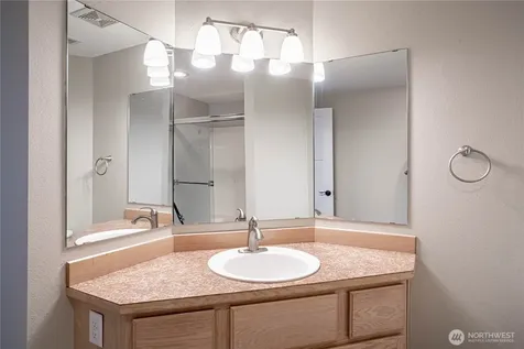 808 W Manson Highway Chelan WA 98816