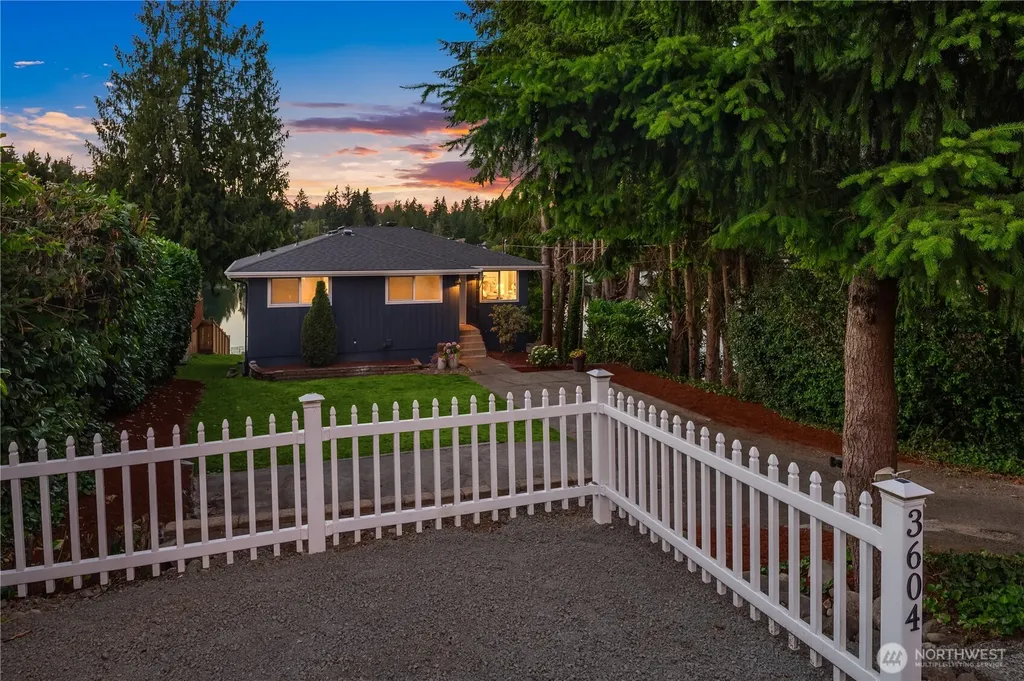 3604 S Star Lake Road Auburn WA 98001