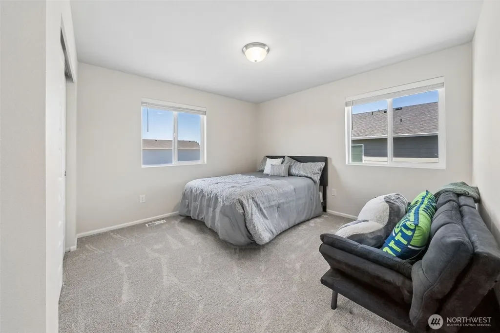 19429 137th Avenue Court E Graham WA 98338