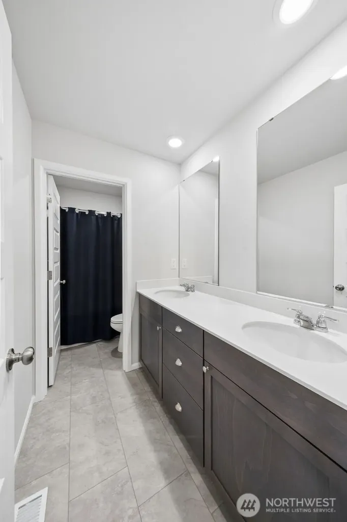 19429 137th Avenue Court E Graham WA 98338