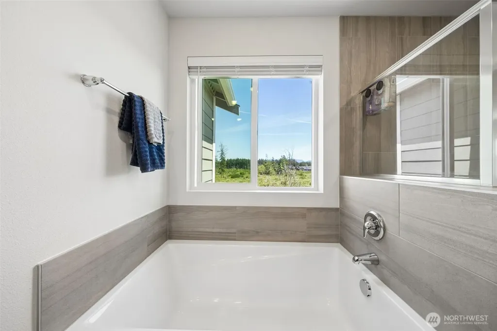 19429 137th Avenue Court E Graham WA 98338