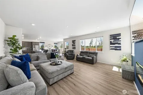 19429 137th Avenue Court E Graham WA 98338