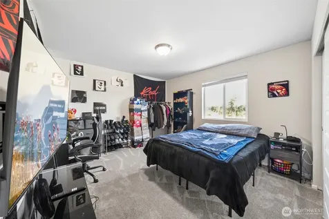 19429 137th Avenue Court E Graham WA 98338