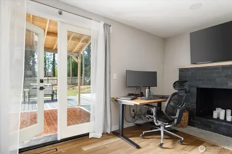 1565 SW Putnam Drive Oak Harbor WA 98277