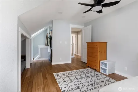 1565 SW Putnam Drive Oak Harbor WA 98277