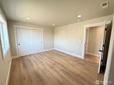 22 Benjamin Place Malaga WA 98828