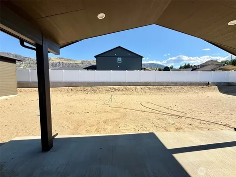 22 Benjamin Place Malaga WA 98828