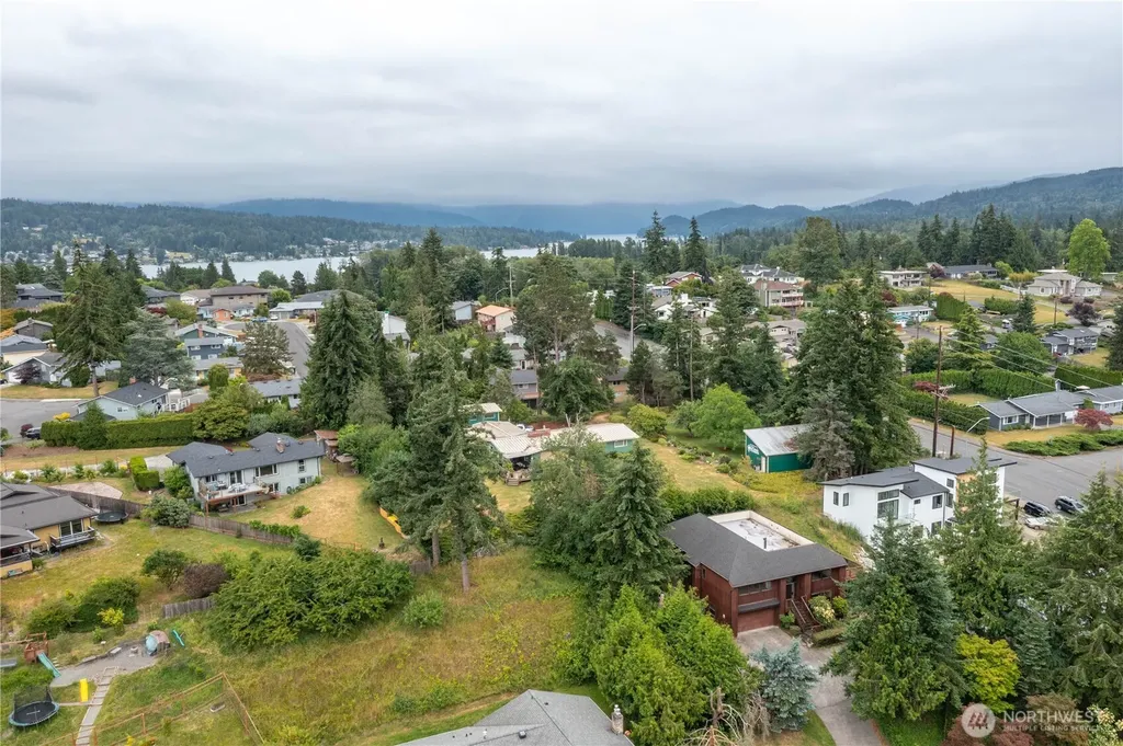 2526 Vining Street Bellingham WA 98226