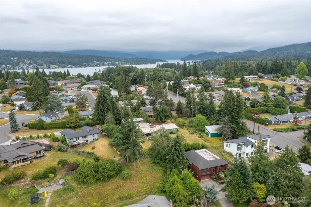 2526 Vining Street Bellingham WA 98226