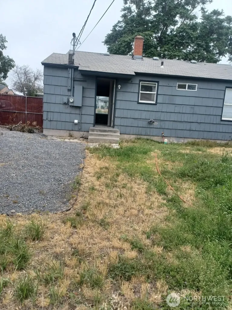 410 W Ridge Road Moses Lake WA 98837