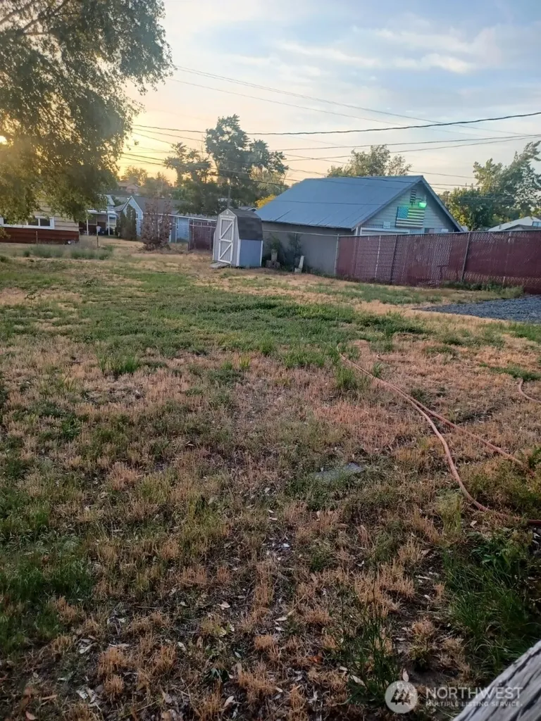 410 W Ridge Road Moses Lake WA 98837