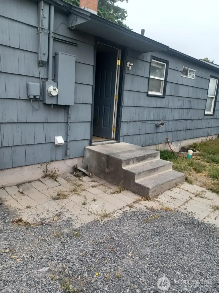 410 W Ridge Road Moses Lake WA 98837
