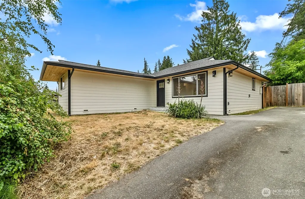 20213 60th Avenue W Lynnwood WA 98360