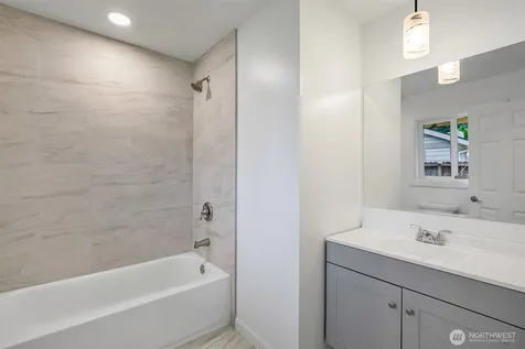 20213 60th Avenue W Lynnwood WA 98360