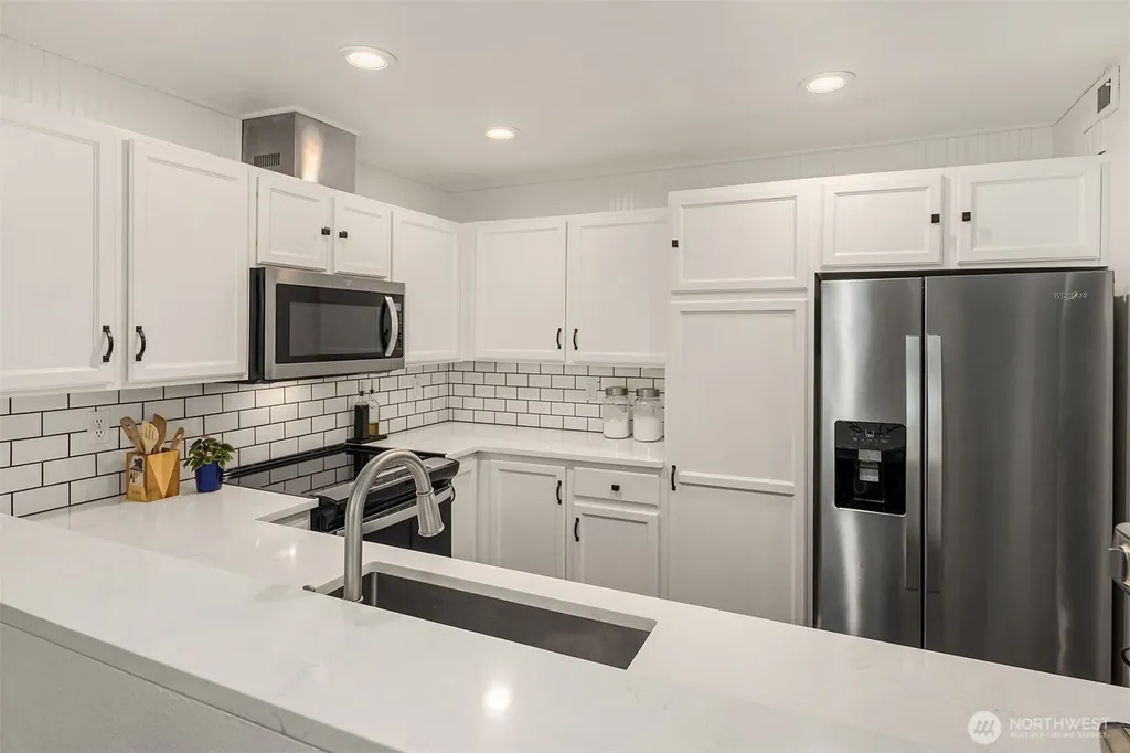 14714 53rd Avenue W Edmonds WA 98026