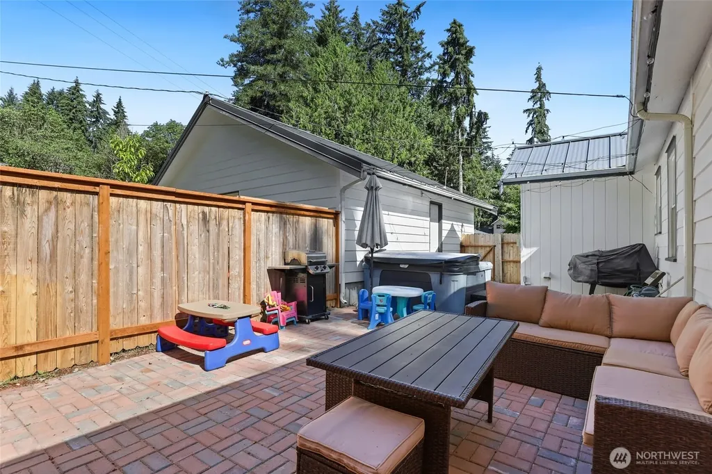 1278 Kitsap Lake Road NW Bremerton WA 98312