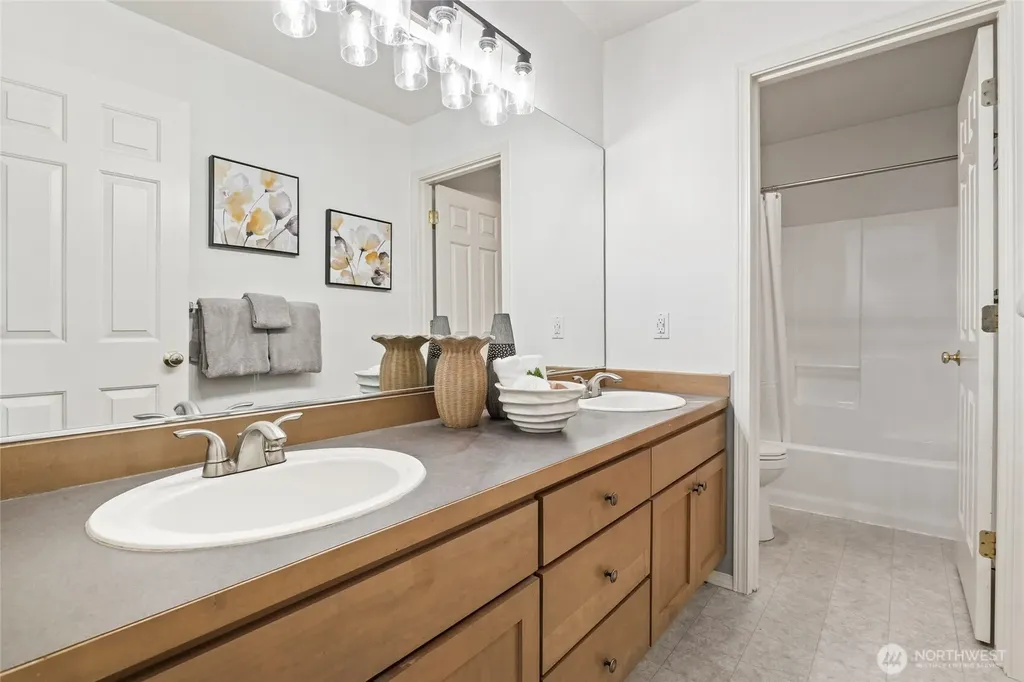 10625 NE 173rd Place Bothell WA 98011