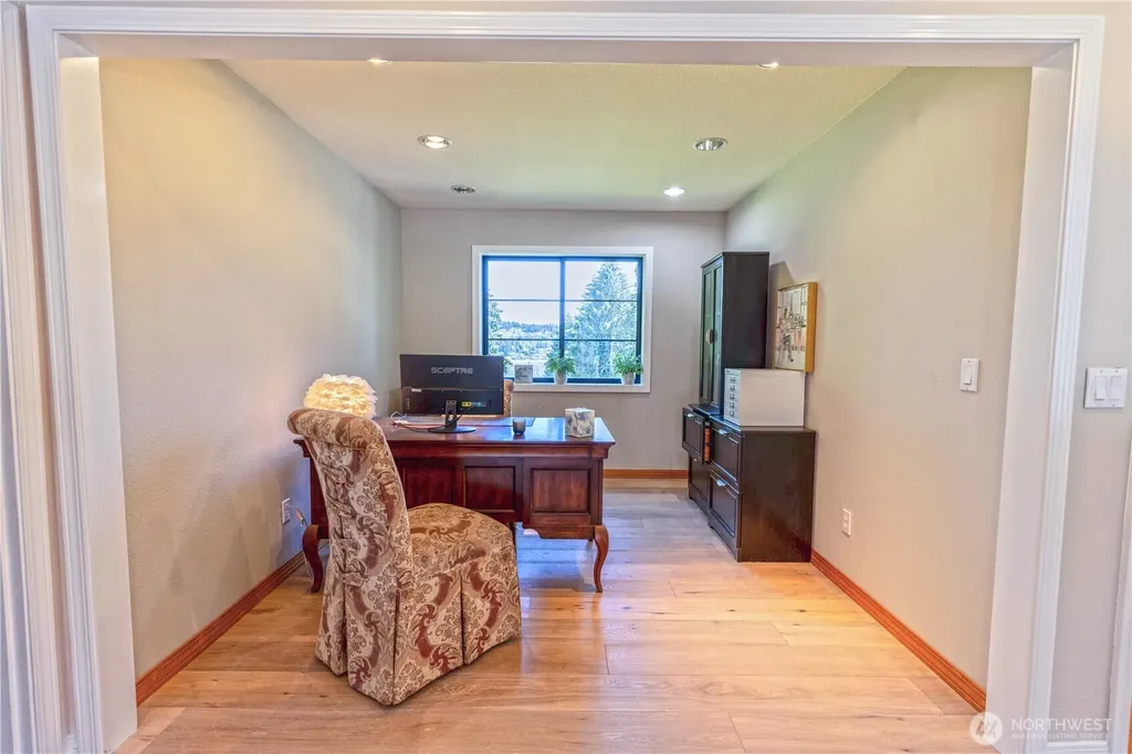 178 Bella Bella Drive Fox Island WA 98333