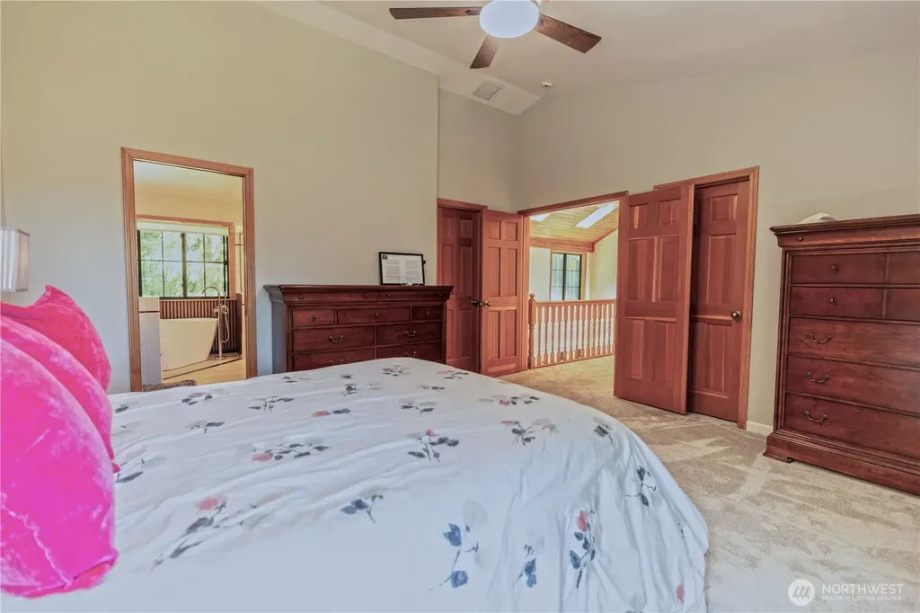 178 Bella Bella Drive Fox Island WA 98333