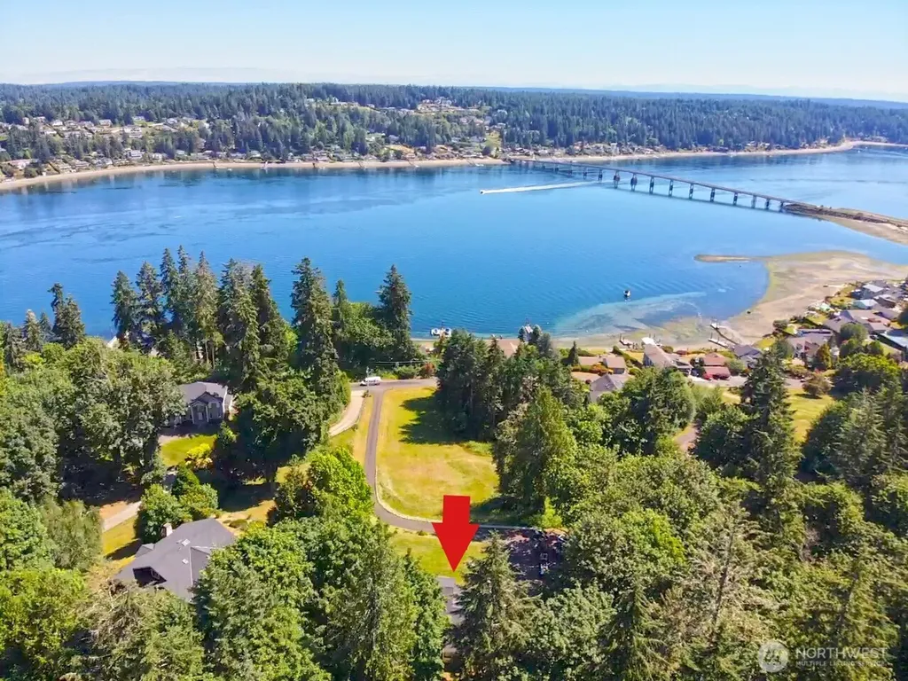 178 Bella Bella Drive Fox Island WA 98333