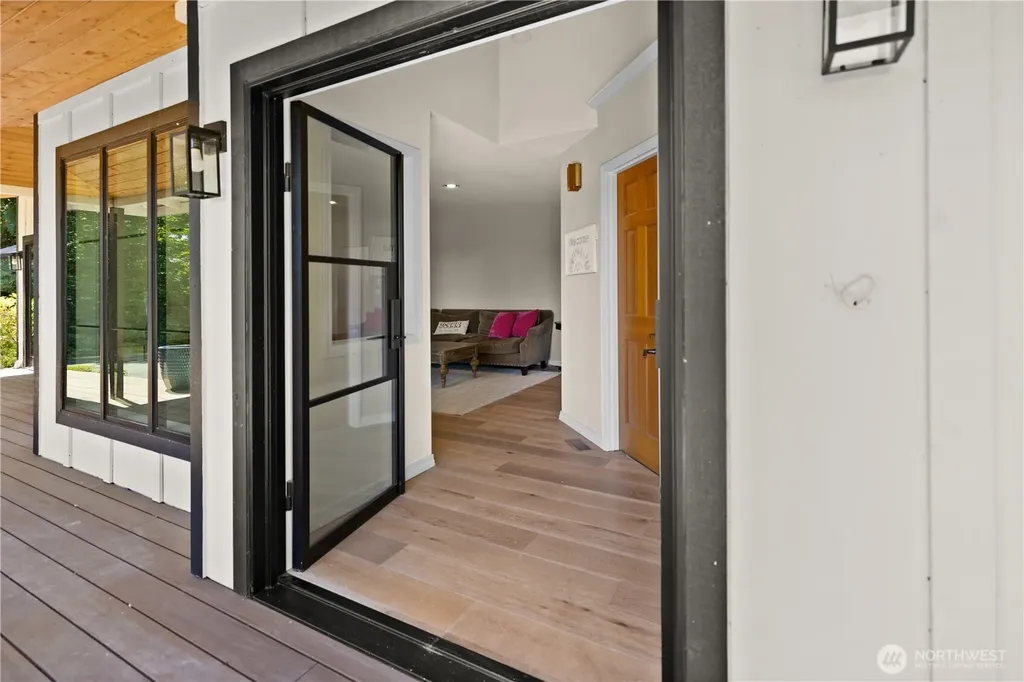 178 Bella Bella Drive Fox Island WA 98333