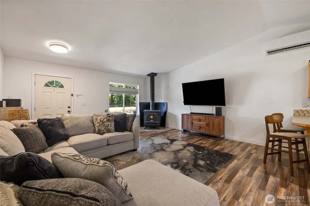 6503 173rd Avenue SW Longbranch WA 98351