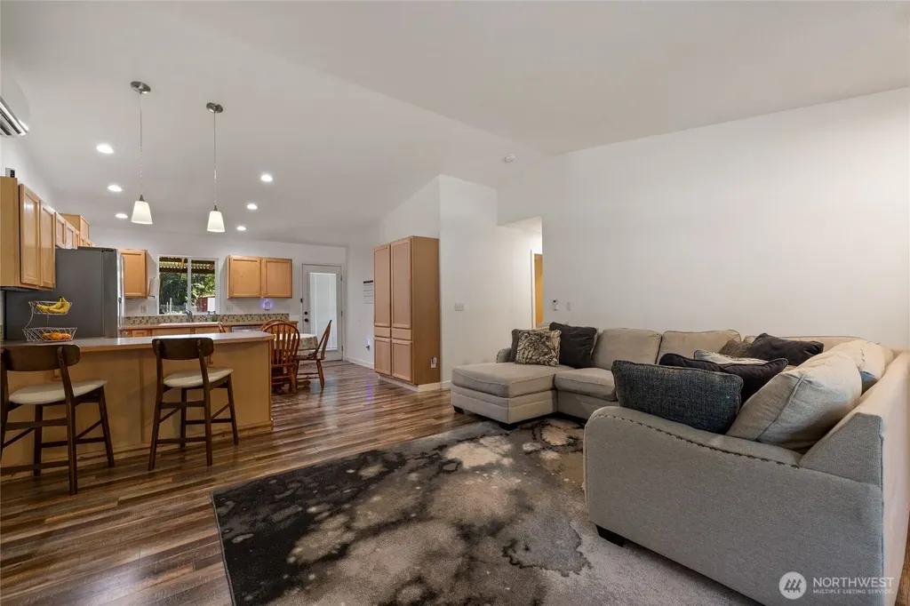 6503 173rd Avenue SW Longbranch WA 98351