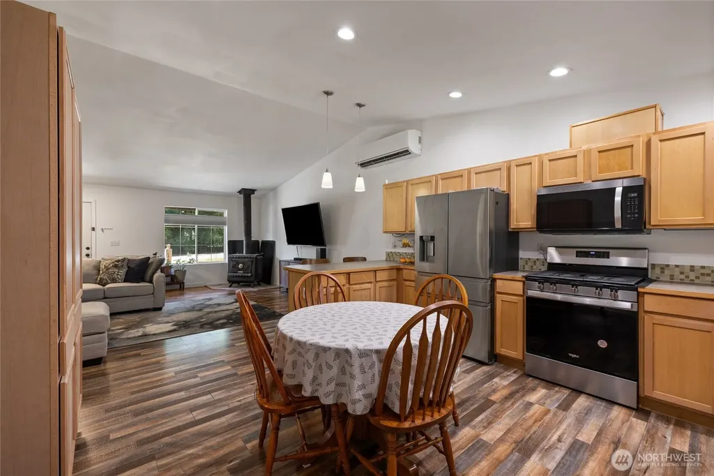 6503 173rd Avenue SW Longbranch WA 98351