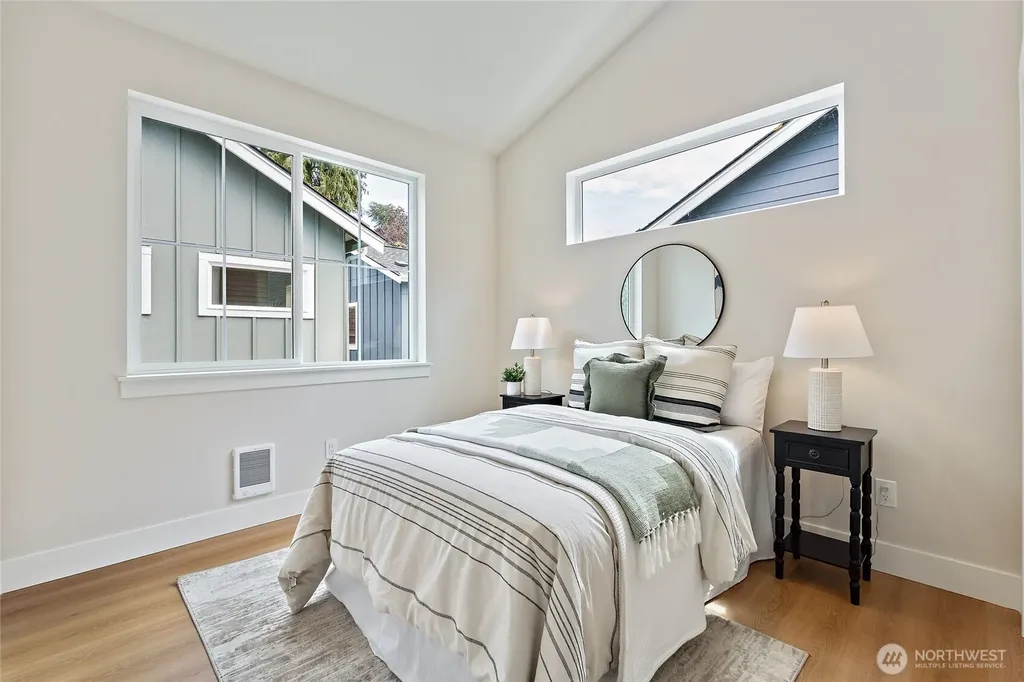 263 NW 42nd Street Seattle WA 98107