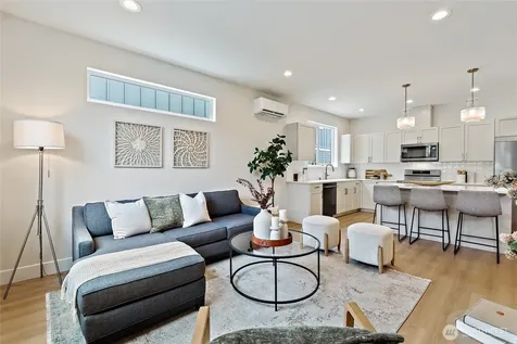 263 NW 42nd Street Seattle WA 98107