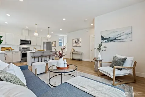 263 NW 42nd Street Seattle WA 98107